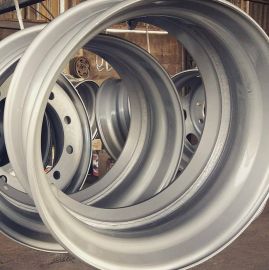 Roda 295 Raiada Colar Reforçado